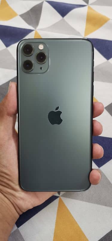 iPhone 11 Pro Max 1