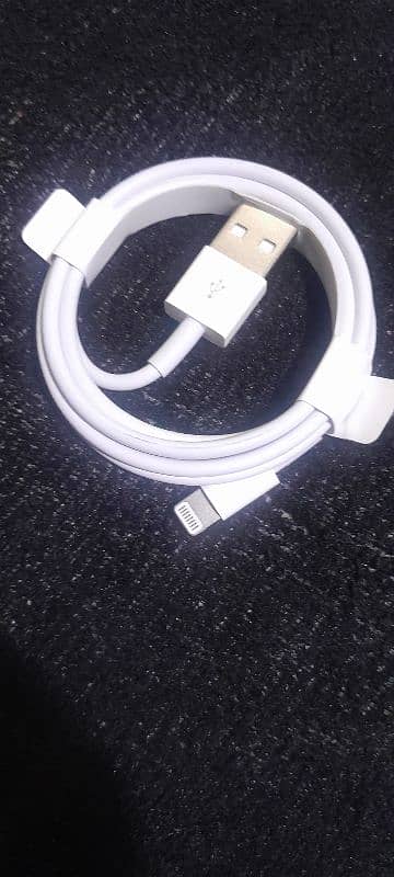 New iphone lead imported from UK 1