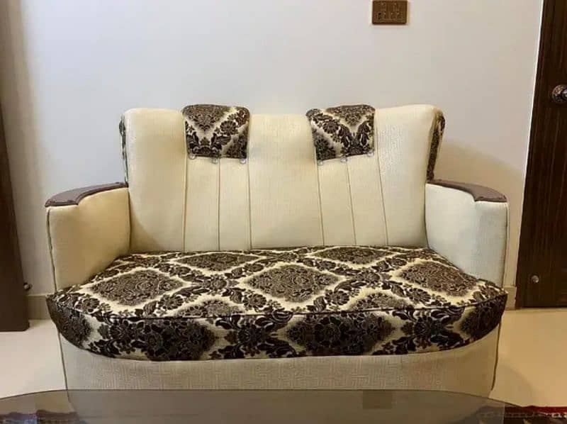 7 Seater sofa set 38000/- 0