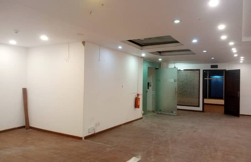 1800 Sq. Ft Hall Available For Rent In DHA Phase 3 Lahore 2