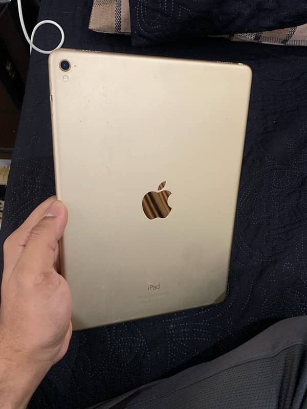 ipad pro 9.7 128gb 1