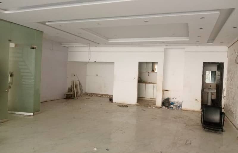 8 Marla Commercial Frist floor Available For Rent in DHA Phase 3 Lahore 1