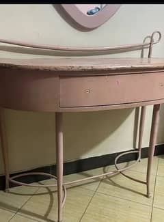 Pink dressing table