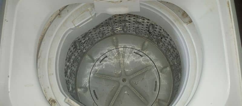 Dawlance automatic washing machine 2