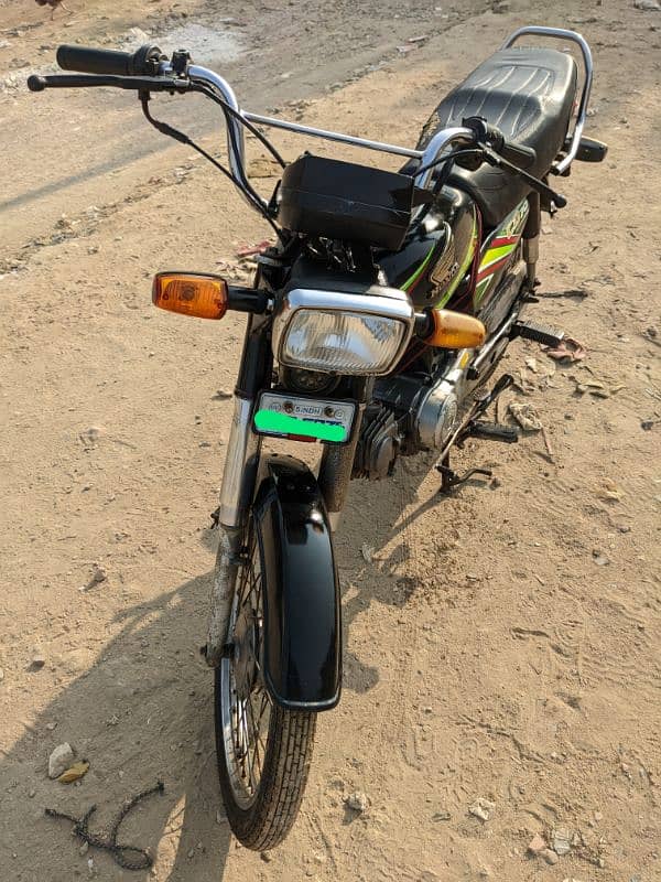 Honda Bike Excellent Condition With New Tyres and Battery Updated 2