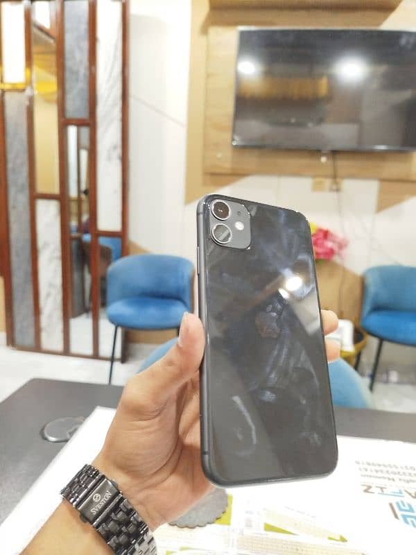 iPhone 11 64 gb 6