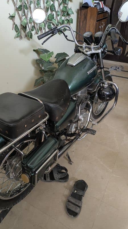 Honda CM 200T Twinstar 2