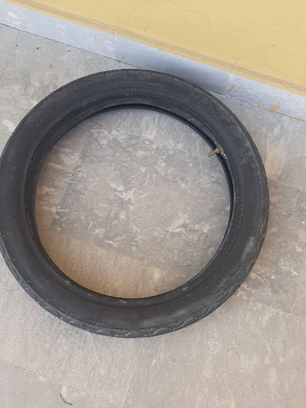 yamaha ybr 125 original service tyres with tubes 3