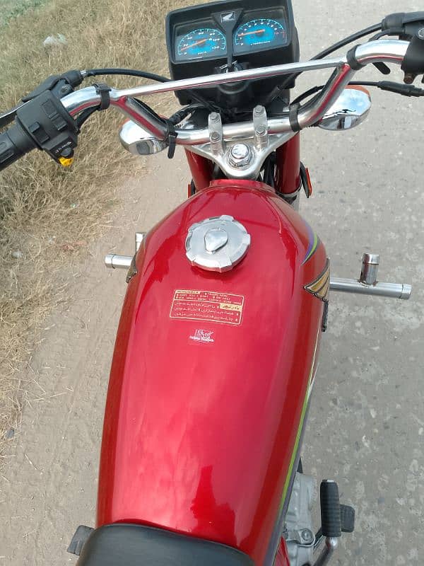 Honda 125 good candesan 3