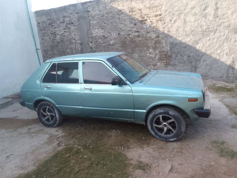 Toyota Starlet 1981 2