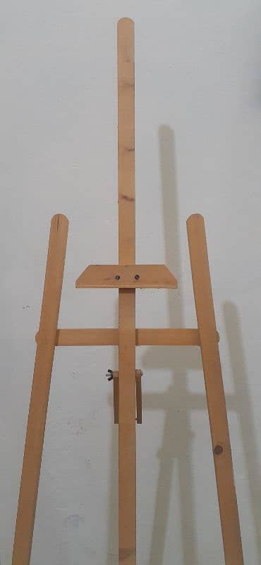 Easel stand 3