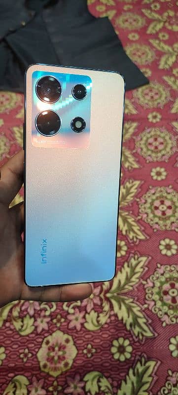 Infinix Note 30 8+8 256GB 0