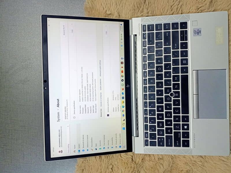 HP elitebook 840G7 i5 -10310u 0