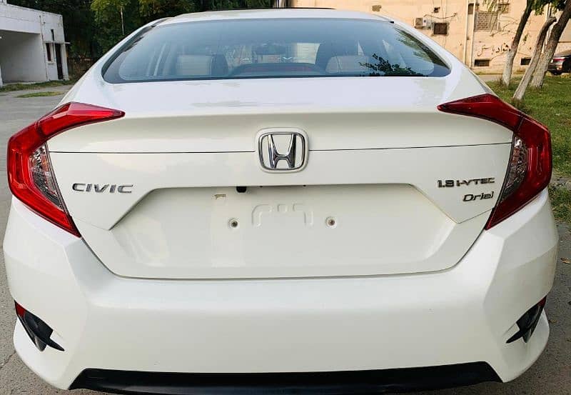 Honda Civic Prosmetic 2018 1