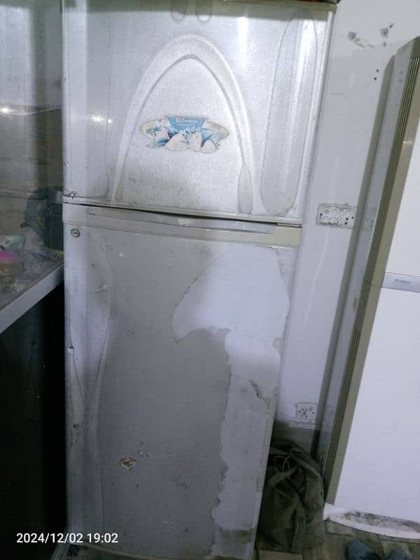 Dawlance fridge 1