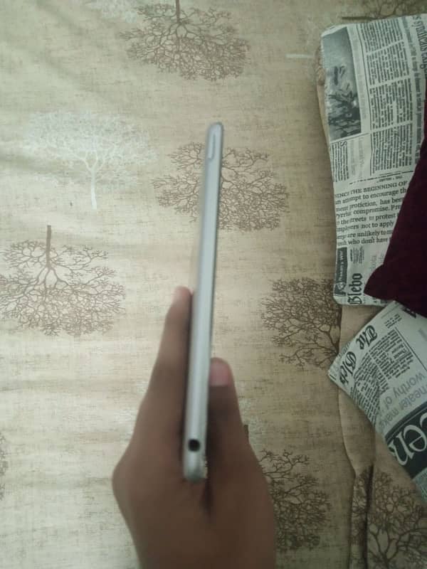 iPad mini 4 3