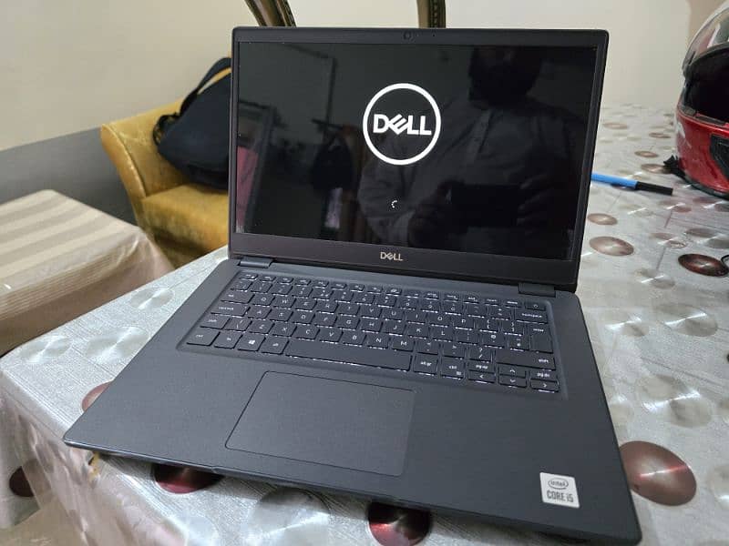 Dell Latitude 3410 1