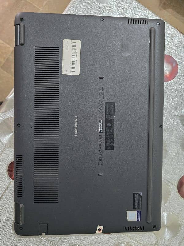 Dell Latitude 3410 4