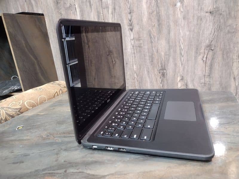 Dell Chromebook 3380 (Touch Screen) 5