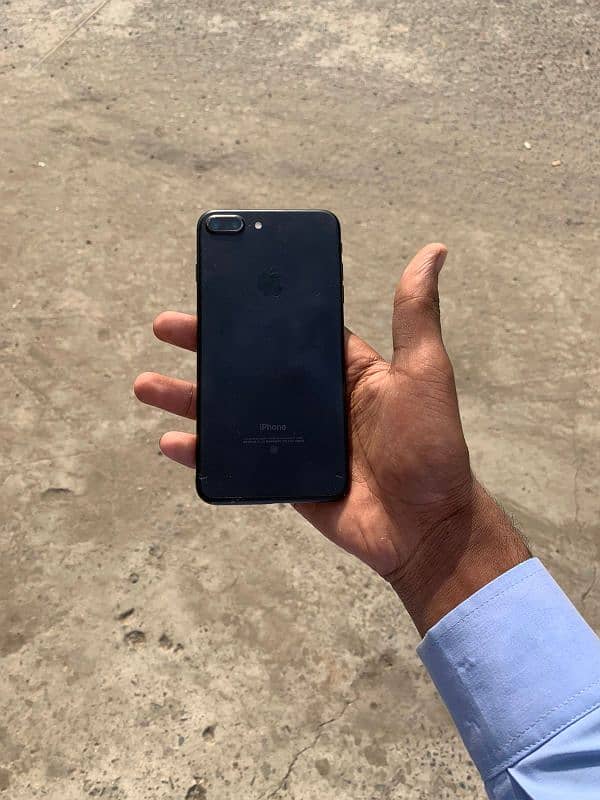 iphone 7plus 128 gb 03091149570 whattsapp 0