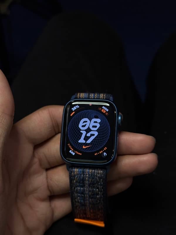 Apple watch series 7 abyss blue 0