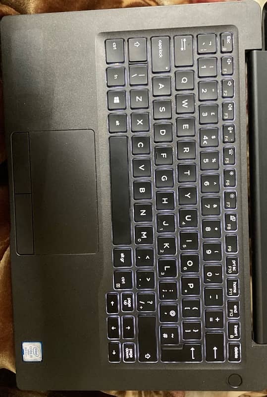 DELL LATITUDE 7300 6