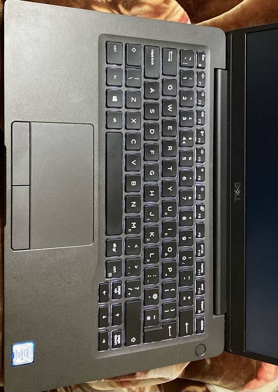 DELL LATITUDE 7300 7