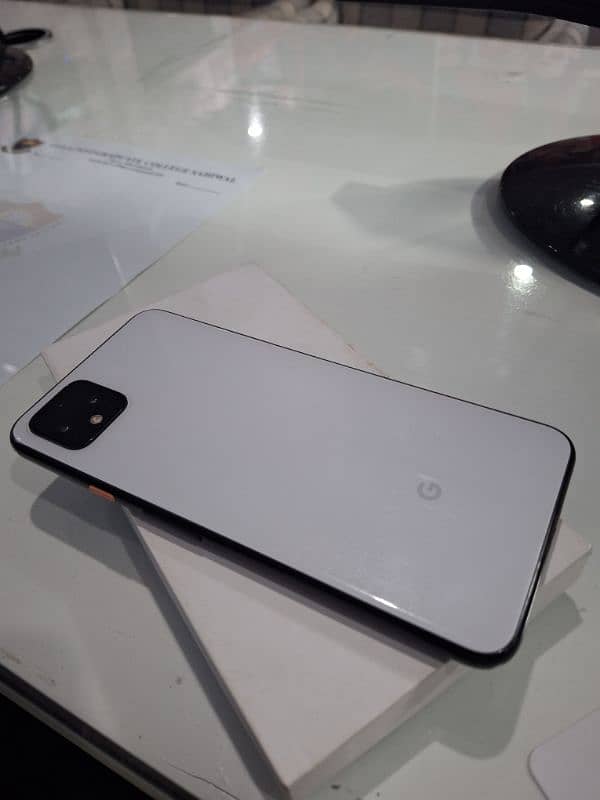 Google pixel 4 XL with box 0