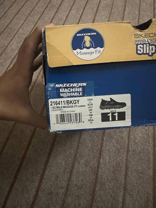 10/10 Original Skechers message fit slip ins comfortable shoes 9