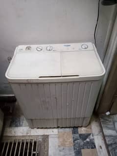 Haier semi Automatic washing + spiner 03235100342