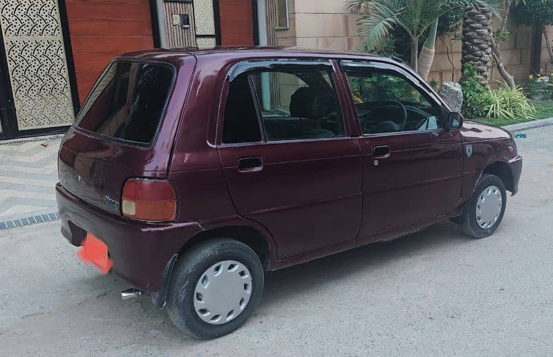 Daihatsu Cuore/coure model 2005 karachi 3