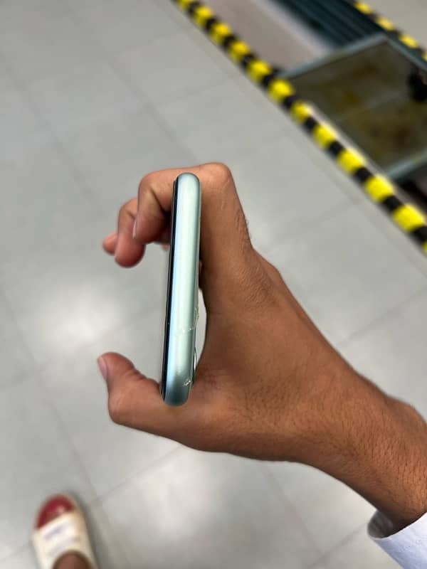 iPhone 11non pta factory 64gb 5