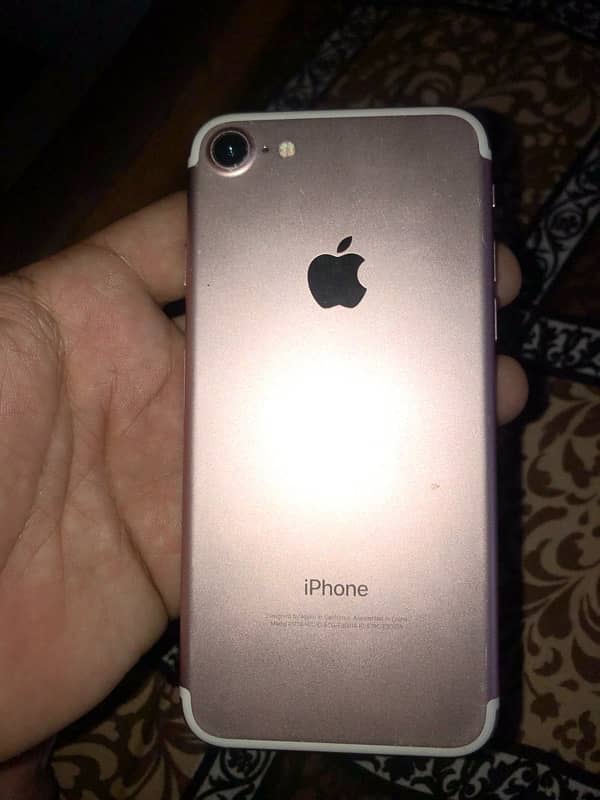 iPhone 7 128 gb pta approved 2