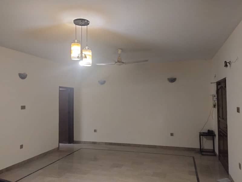 Beautiful 2nd floor for rent at sunset lane 5, DHA phase 2 ext. 4