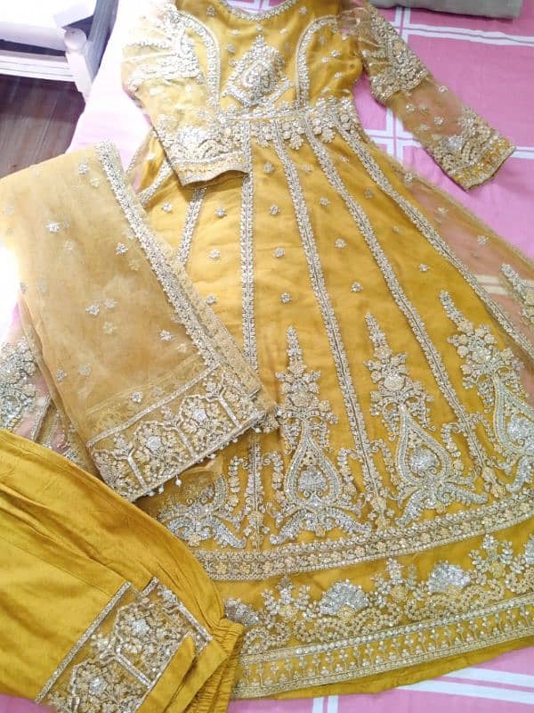 Mehndi Dress 1