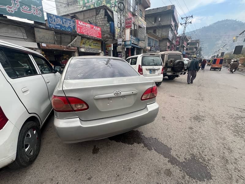 Toyota Corolla Altis 2006 urgent for sale or exchange with mehran car 7