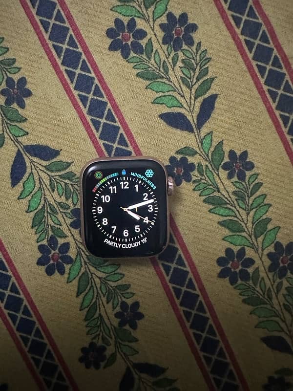 APPLE WATCH SERIES 4 3