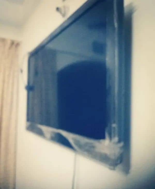 Kelvinator LCD TV Italy 50 inch 2