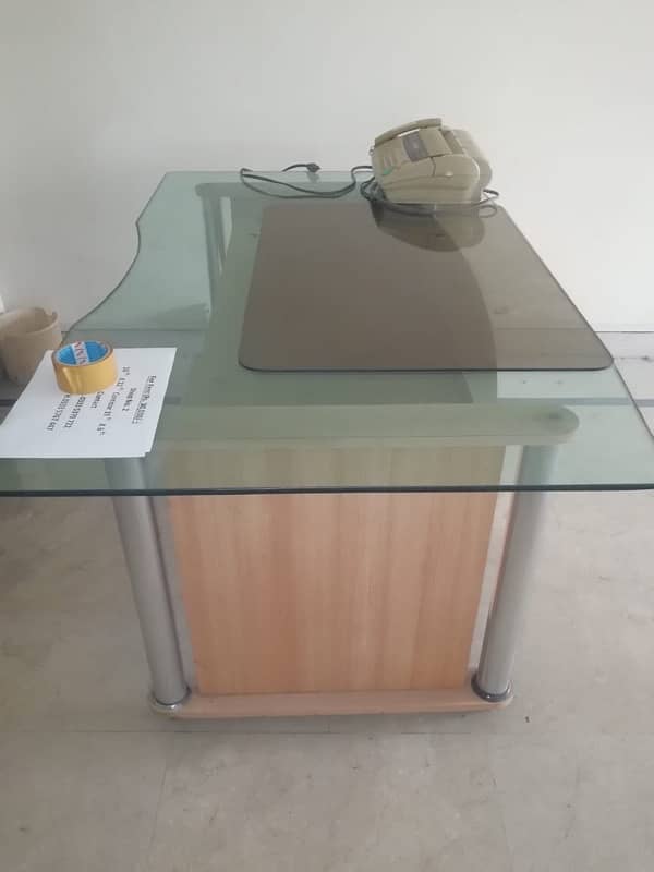 executive office table with chair 1