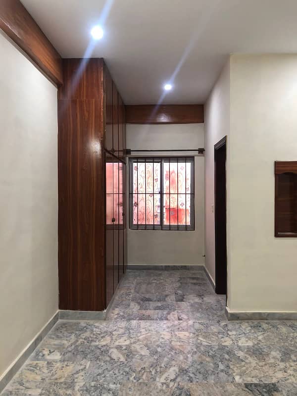 6 Marla Upper Portion For Rent in E-11/3 Islamabad 9