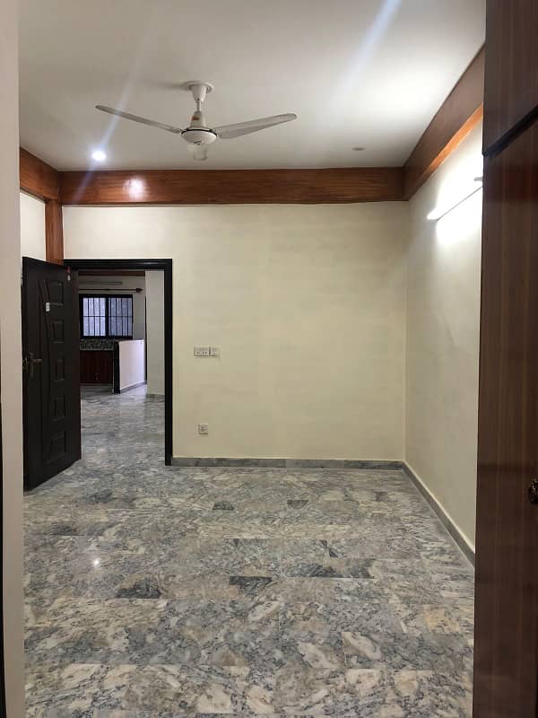 6 Marla Upper Portion For Rent in E-11/3 Islamabad 10