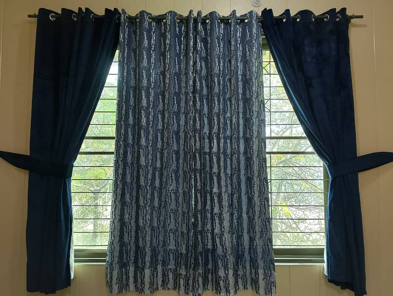 Curtains|Blinds|Poshish|motif blinds|Wall Poshish|wall design|curtain 1