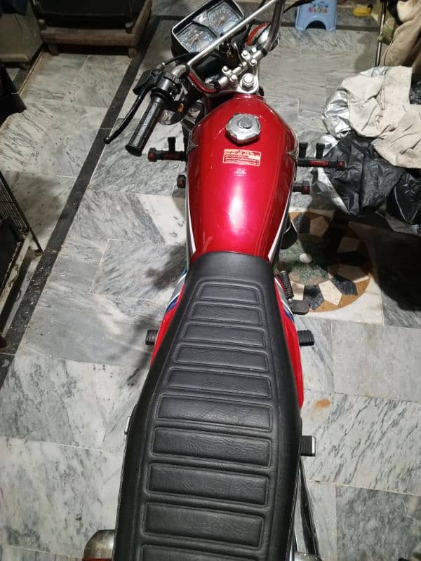 Honda 125 exchange possible 3