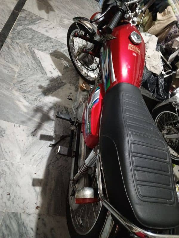 Honda 125 exchange possible 4