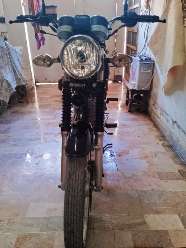 Suzuki GS150 Star Rim (like New) 1