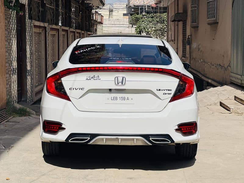 Honda Civic Oriel 1