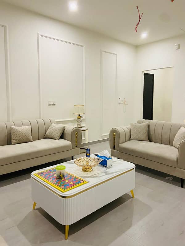 One BHK luxury apartments available per day and weekly monthly 8