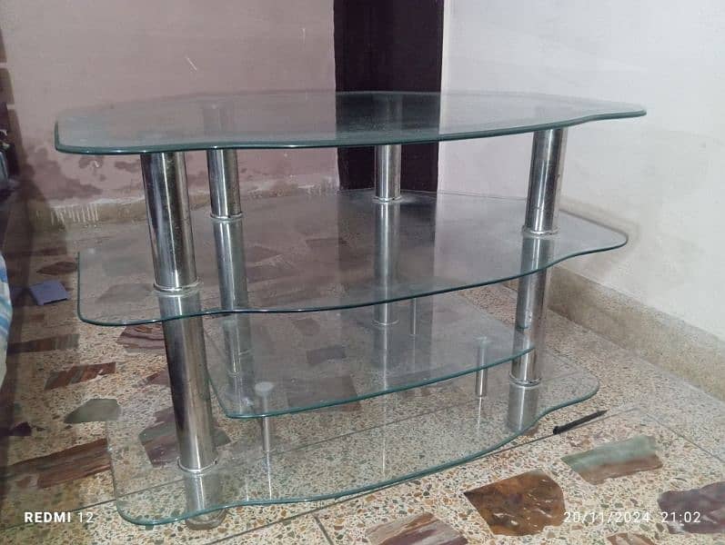 Elegant Glass Table with 4 Sections – Perfect for Your Space!" 1