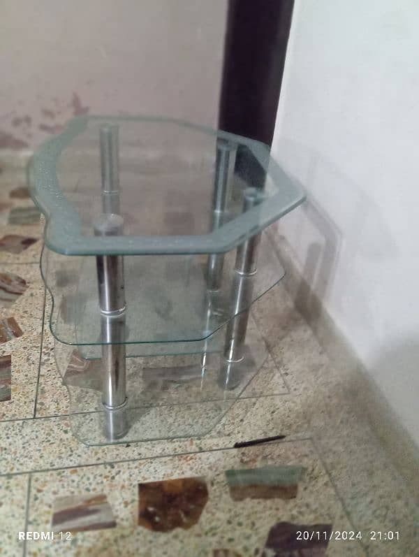 Elegant Glass Table with 4 Sections – Perfect for Your Space!" 4