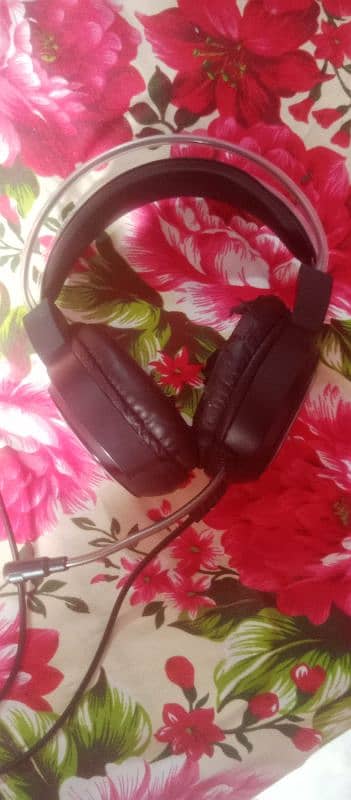 headphones for sale 0